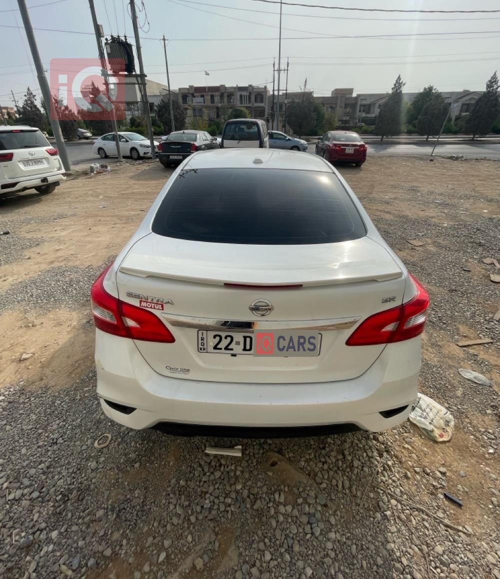 نيسان سنترا